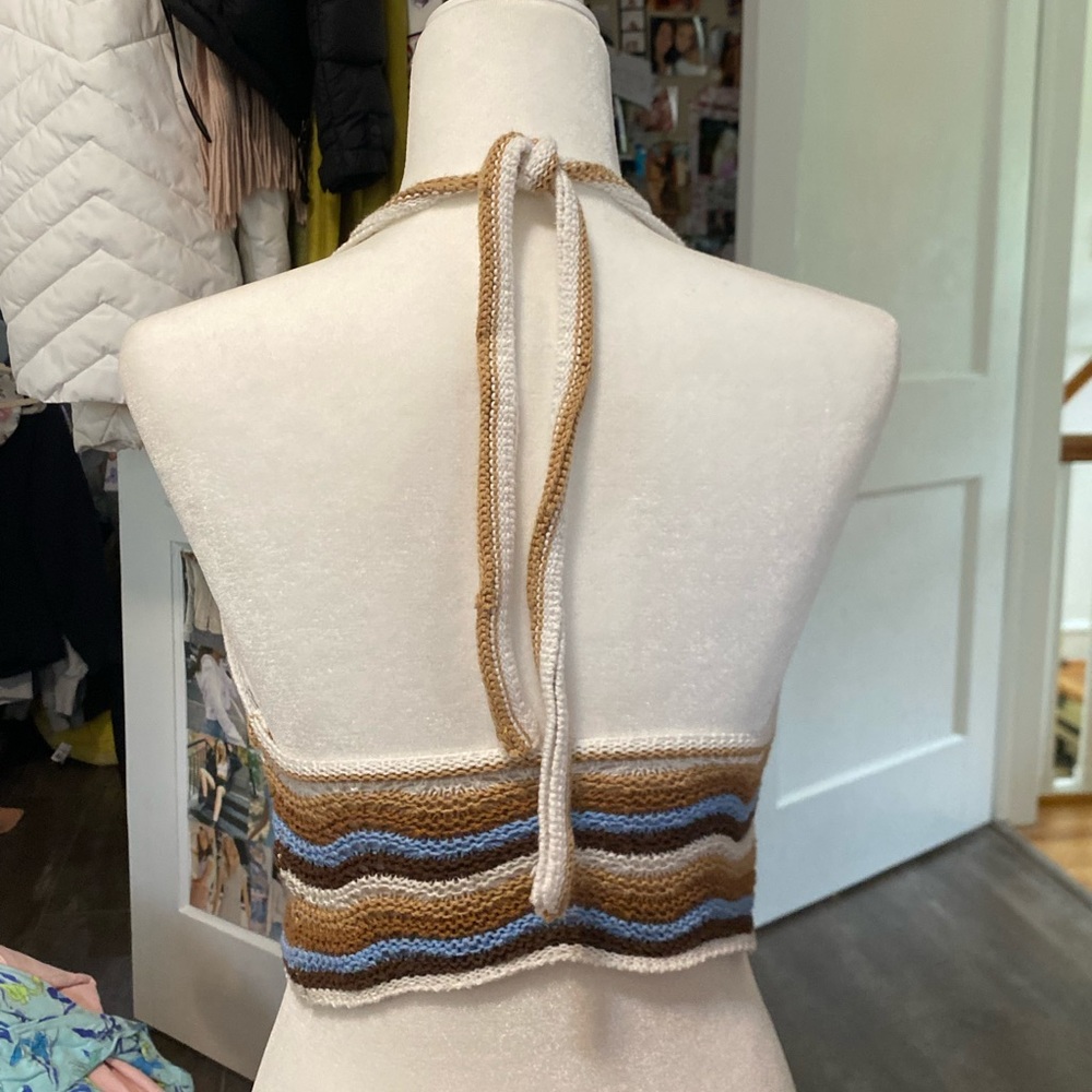 social tourist halter top